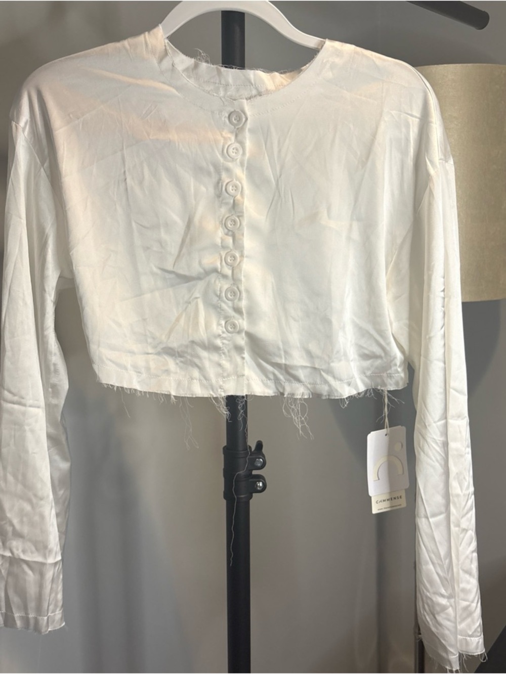Commense White Cropped Button-Front Raw-Hem Top